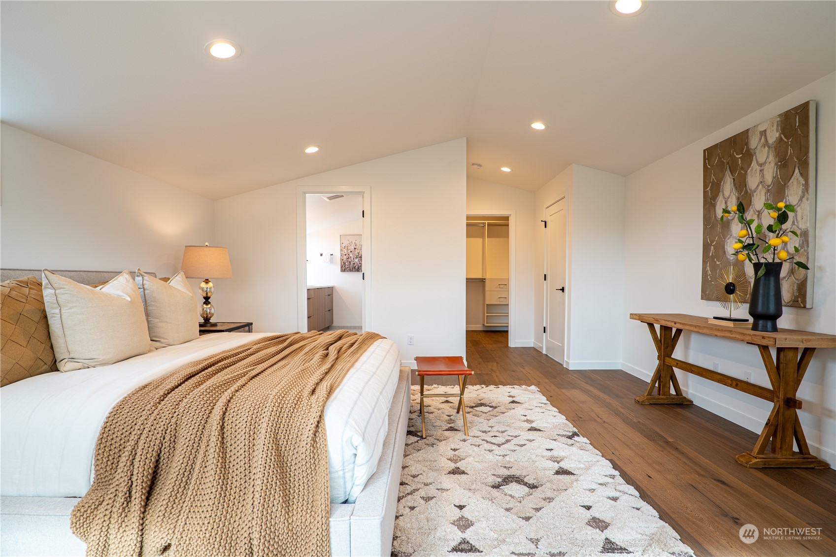 5612 Keystone Place North Seattle, WA 98103 - Photo 21 of 28 Gallery Image 21