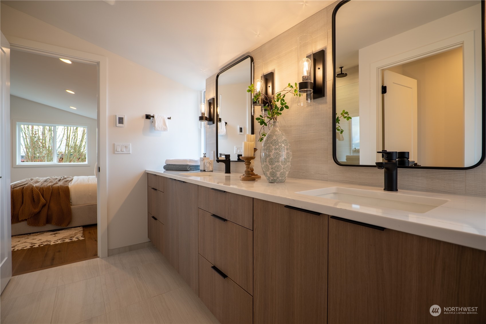 5612 Keystone Place North Seattle, WA 98103 - Photo 23 of 28 Gallery Image 23