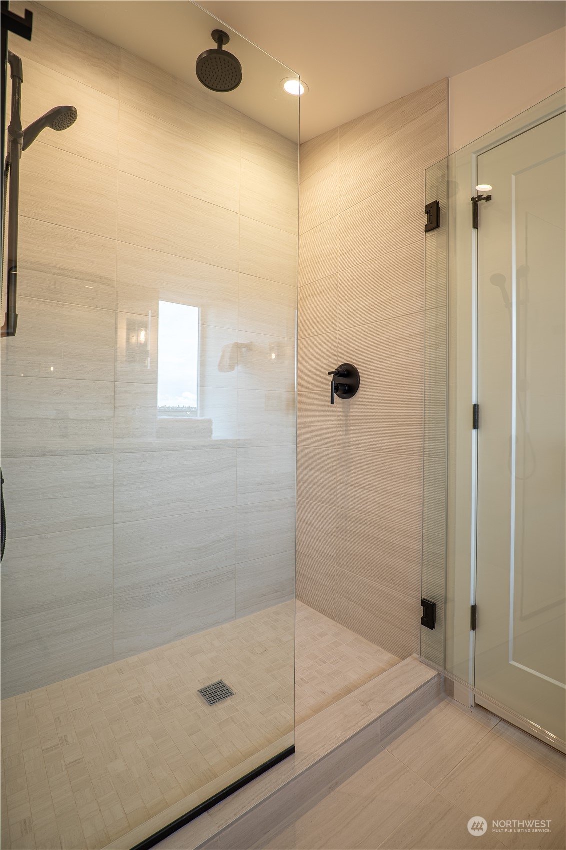 5612 Keystone Place North Seattle, WA 98103 - Photo 24 of 28 Gallery Image 24