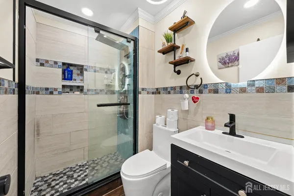 $610,000 | 197 Westgate Drive, Edison, NJ 08820
