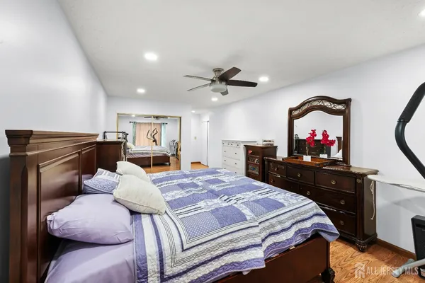 $610,000 | 197 Westgate Drive, Edison, NJ 08820