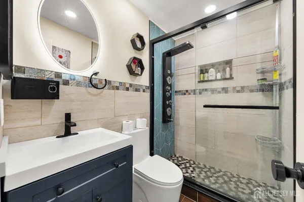 $610,000 | 197 Westgate Drive, Edison, NJ 08820