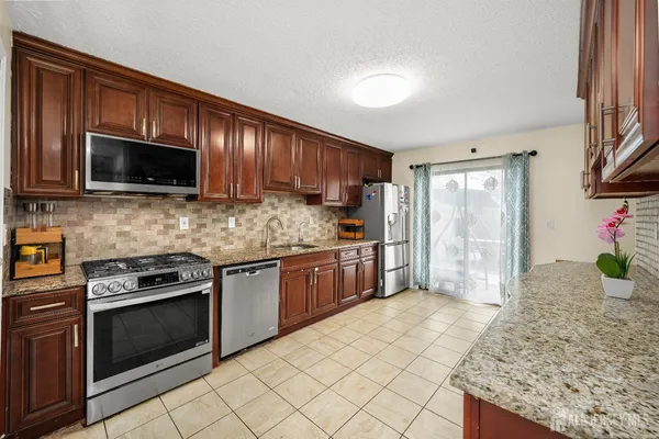 $610,000 | 197 Westgate Drive, Edison, NJ 08820