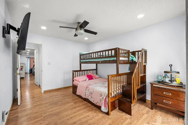$610,000 | 197 Westgate Drive, Edison, NJ 08820