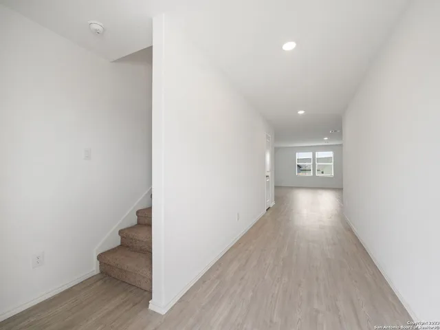 $1,600 | 14722 Brandy Brook, San Antonio, TX 78253