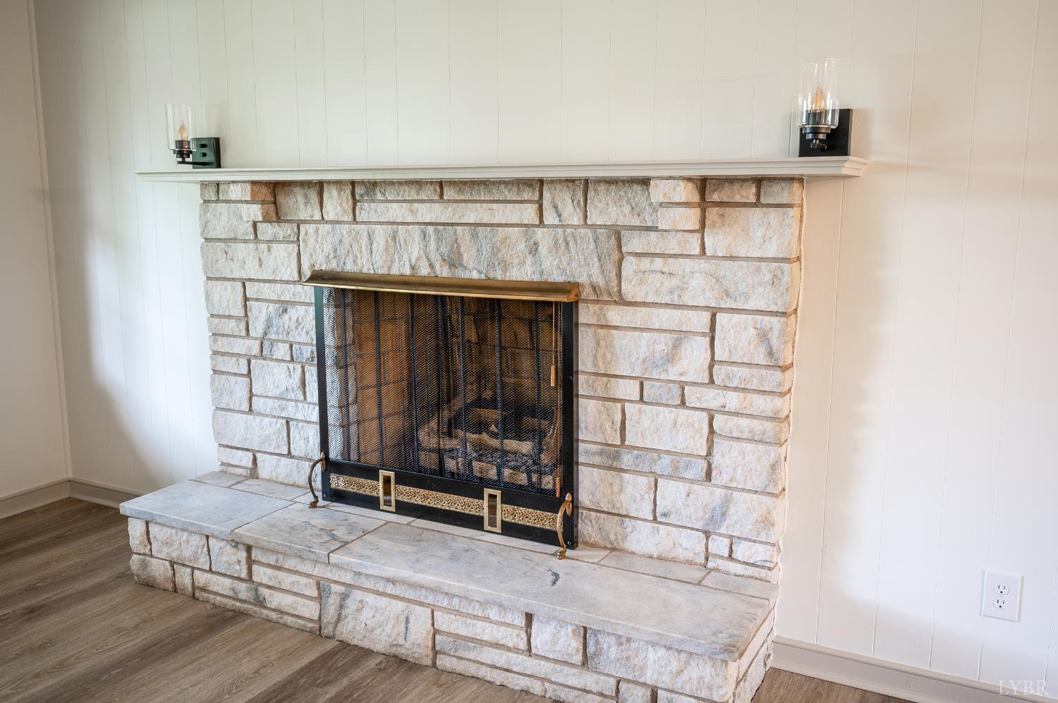 203 Ned Brown Road Amherst, VA 24521 - Photo 6 of 70