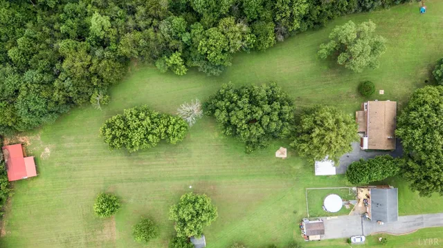 $365,000 | 203 Ned Brown Road, Amherst, VA 24521