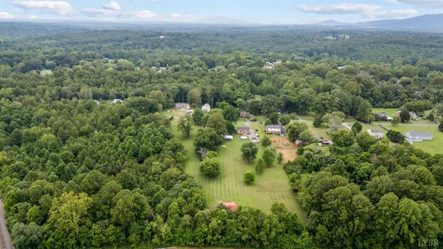 $365,000 | 203 Ned Brown Road, Amherst, VA 24521