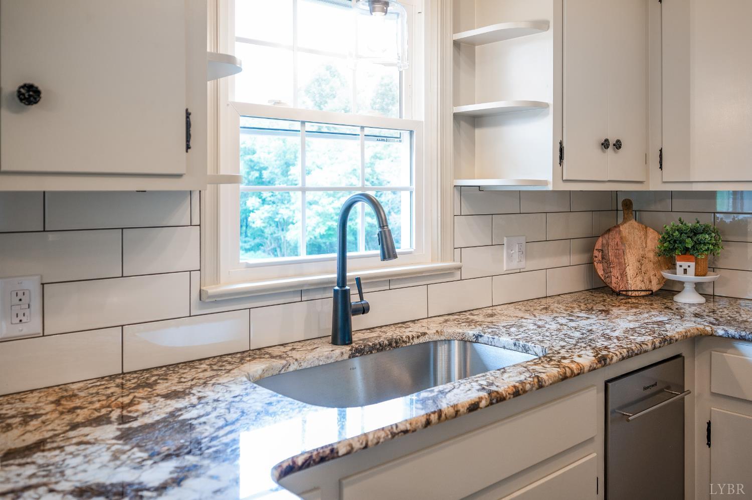 203 Ned Brown Road Amherst, VA 24521 - Photo 10 of 70