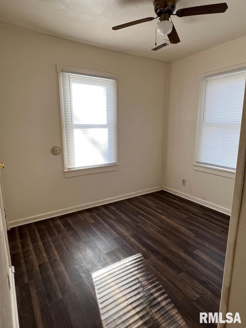 1105 North Albany Street Springfield, IL 62702 - Photo 7 of 8