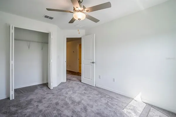 $2,000 | 30766 Veridian Way, Wesley Chapel, FL 33543