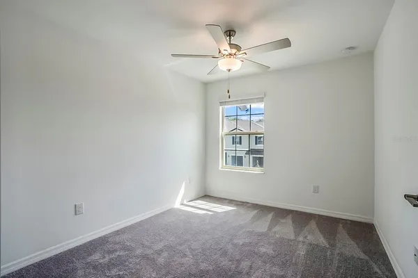 $2,000 | 30766 Veridian Way, Wesley Chapel, FL 33543