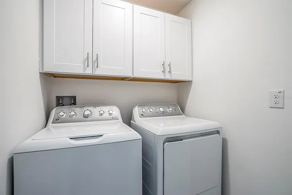 $2,000 | 30766 Veridian Way, Wesley Chapel, FL 33543