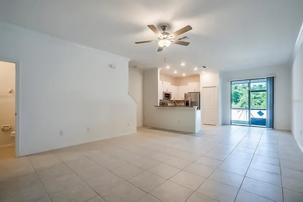 $2,000 | 30766 Veridian Way, Wesley Chapel, FL 33543