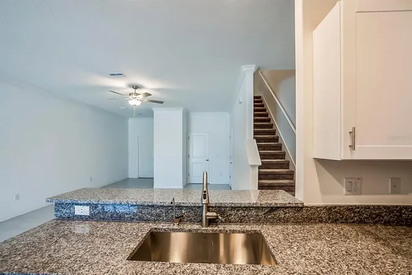 $2,000 | 30766 Veridian Way, Wesley Chapel, FL 33543