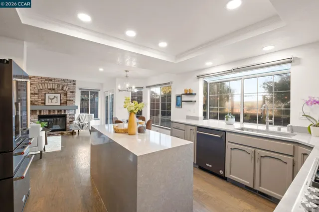 $1,749,000 | 1304 Fountain Springs Circle, Danville, CA 94526