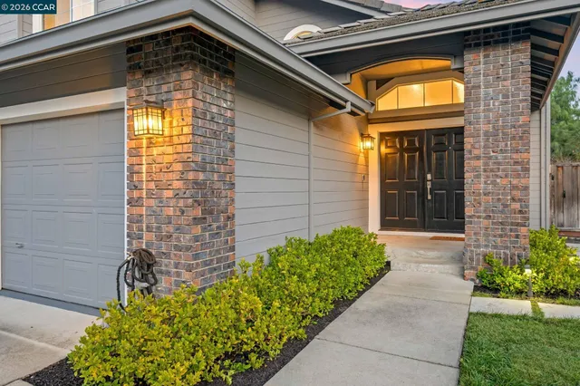 $1,749,000 | 1304 Fountain Springs Circle, Danville, CA 94526