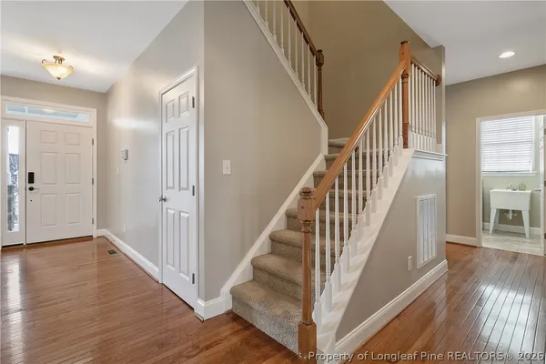 $2,100 | 147 Lamplighter Way, Spring Lake, NC 28390