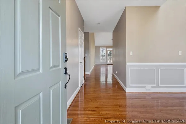 $2,100 | 147 Lamplighter Way, Spring Lake, NC 28390