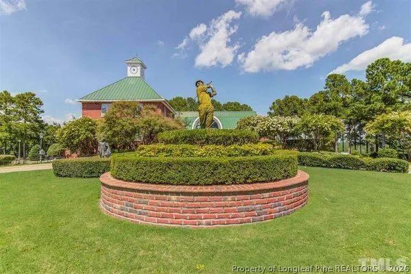 $2,100 | 147 Lamplighter Way, Spring Lake, NC 28390