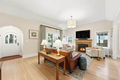 $1,850,000 | 1911 Grape Street, Denver, CO 80220