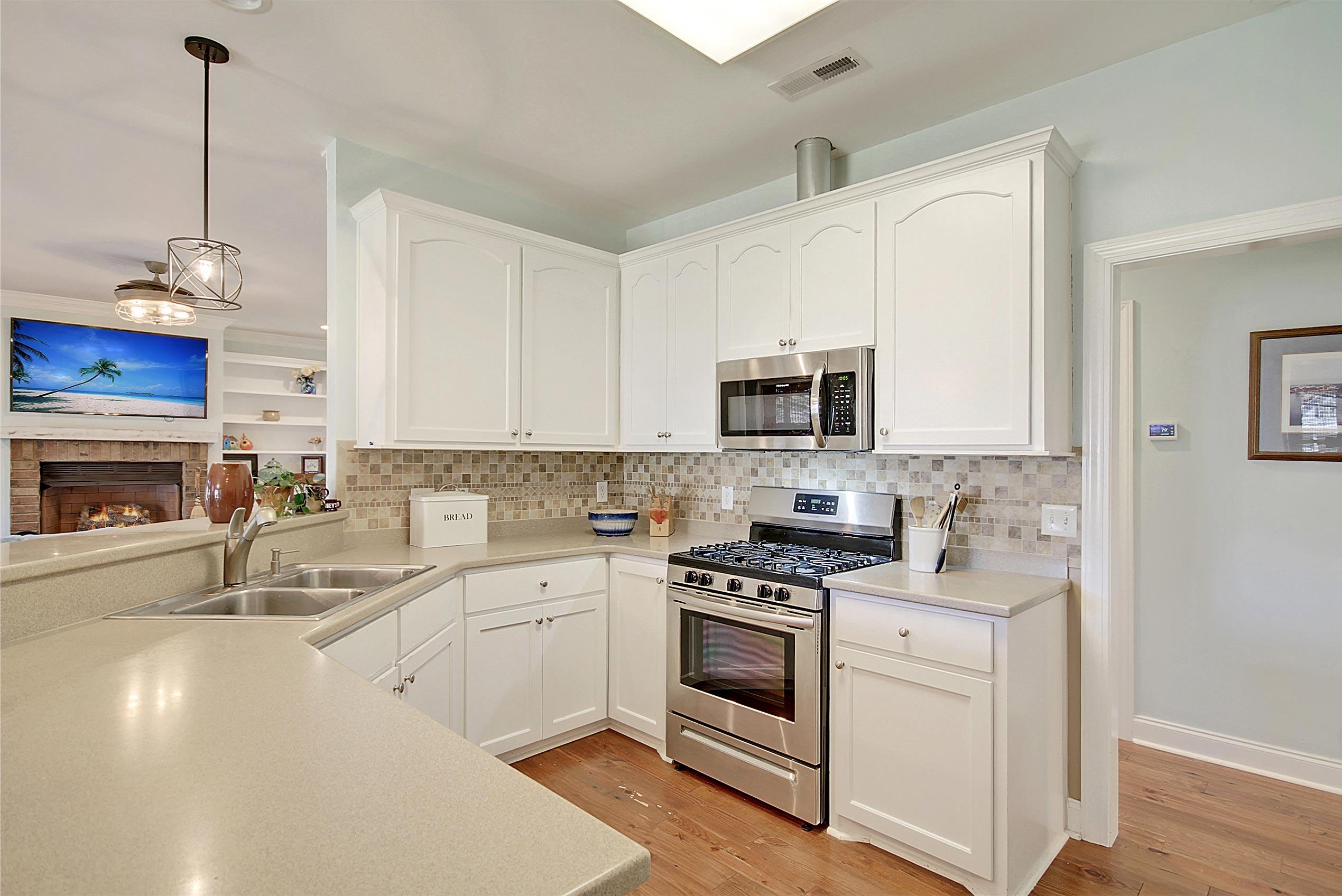 531 West Butternut Road Summerville, SC 29483 - Photo 11 of 29 531 W Butternut