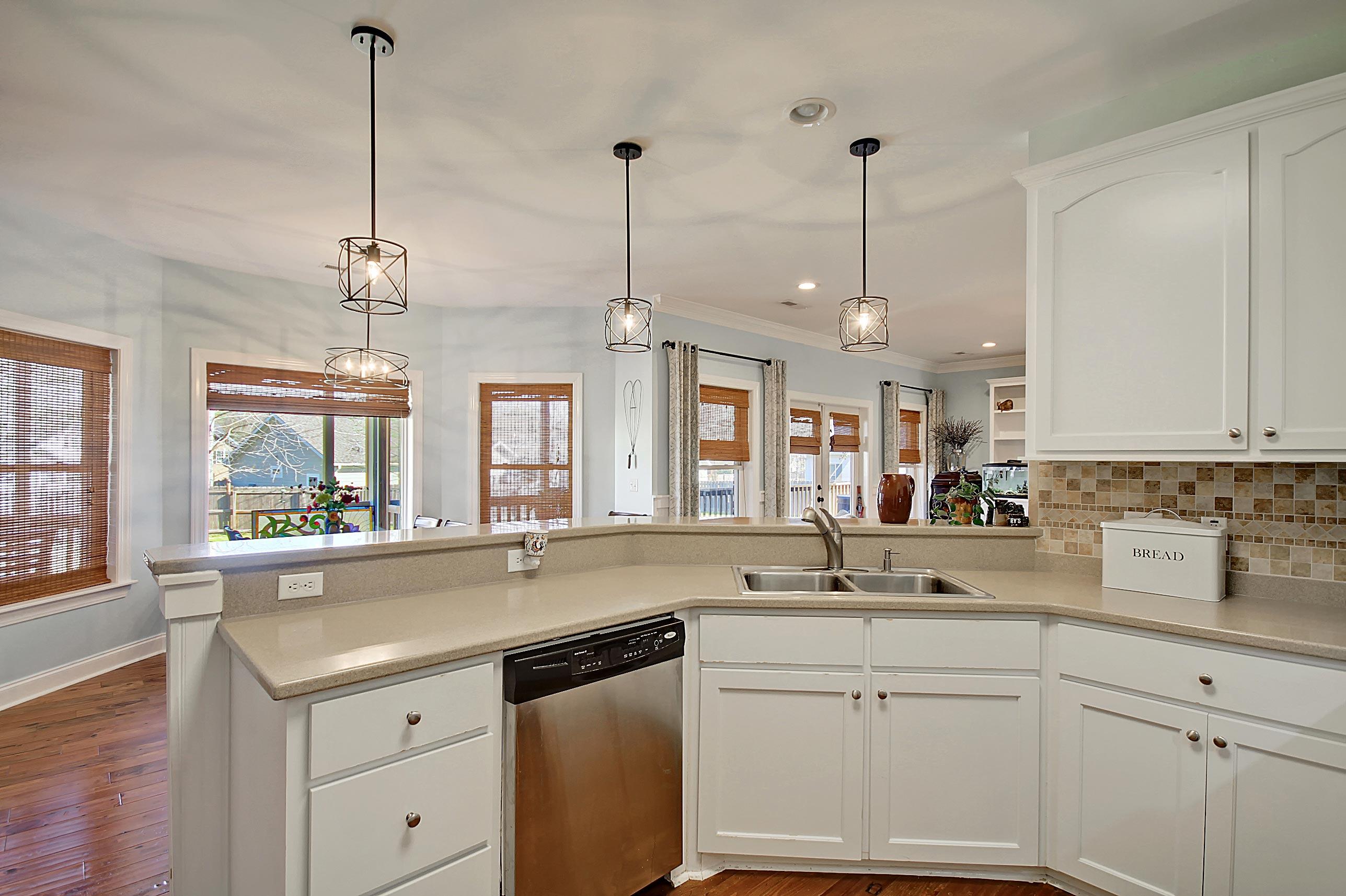 531 West Butternut Road Summerville, SC 29483 - Photo 8 of 29 531 W Butternut