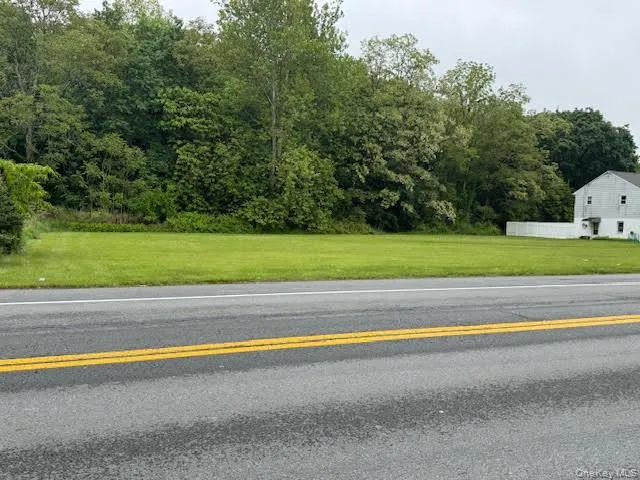 a view of a tennis court