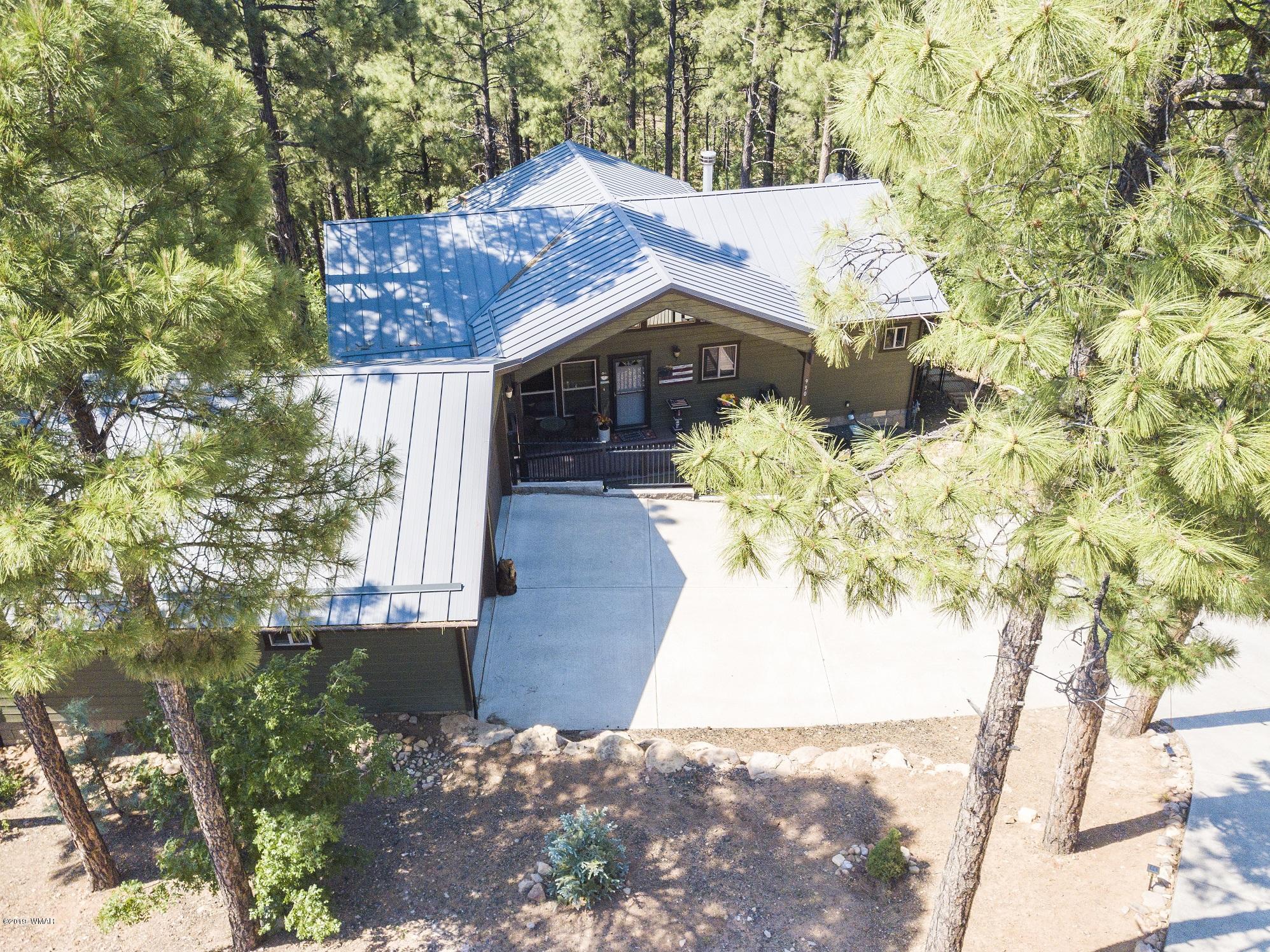 930 Cedar Ridge Run Show Low, AZ 85901 - Photo 1 of 41 Gallery Image 1