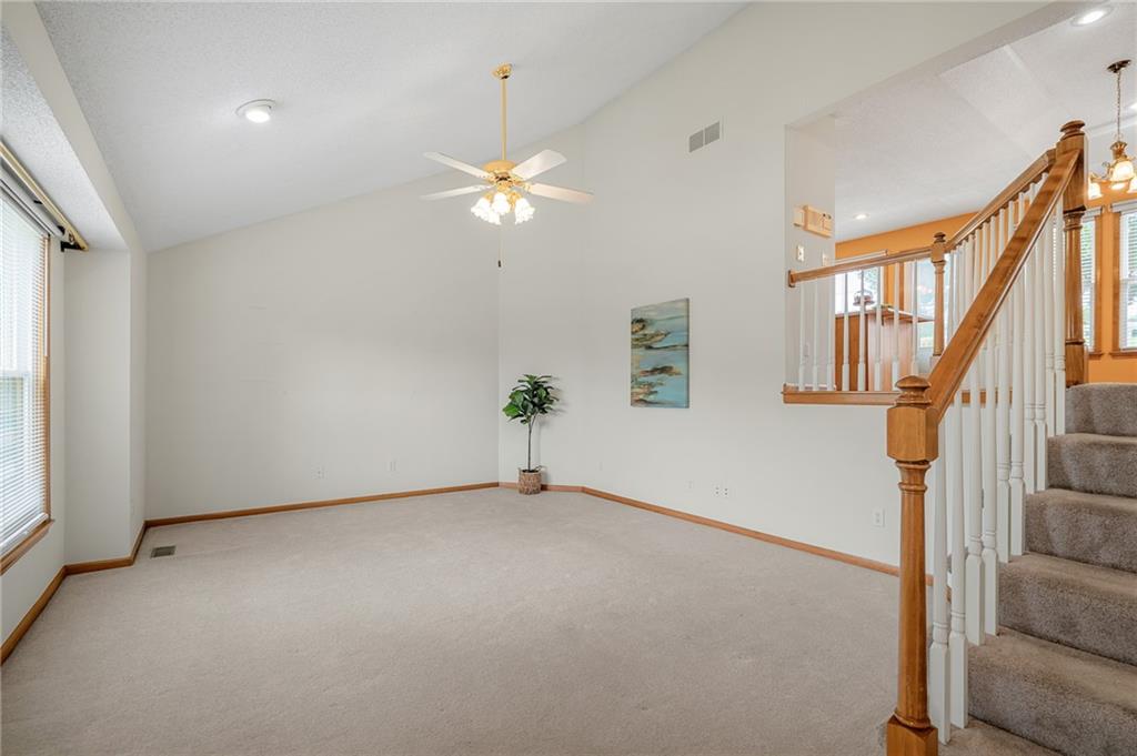5109 Rosehill Road Shawnee, KS 66216 - Photo 8 of 55 Gallery Image 8