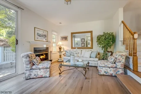 $574,900 | 52 Encampment Drive, Bedminster, NJ 07921