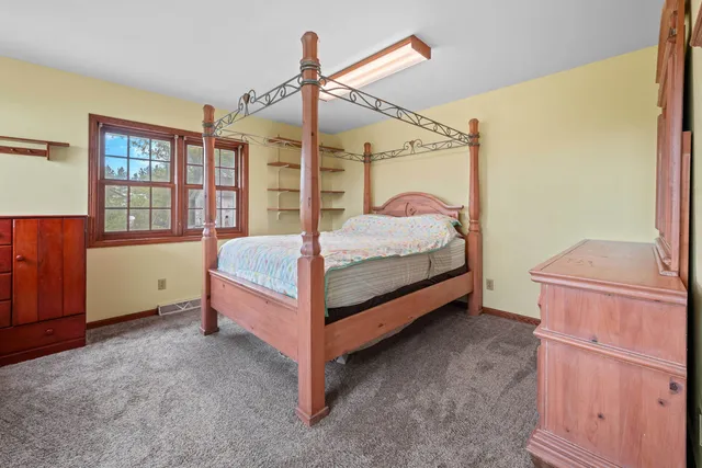 $375,000 | N4721 9th Drive, Hancock, WI 54943