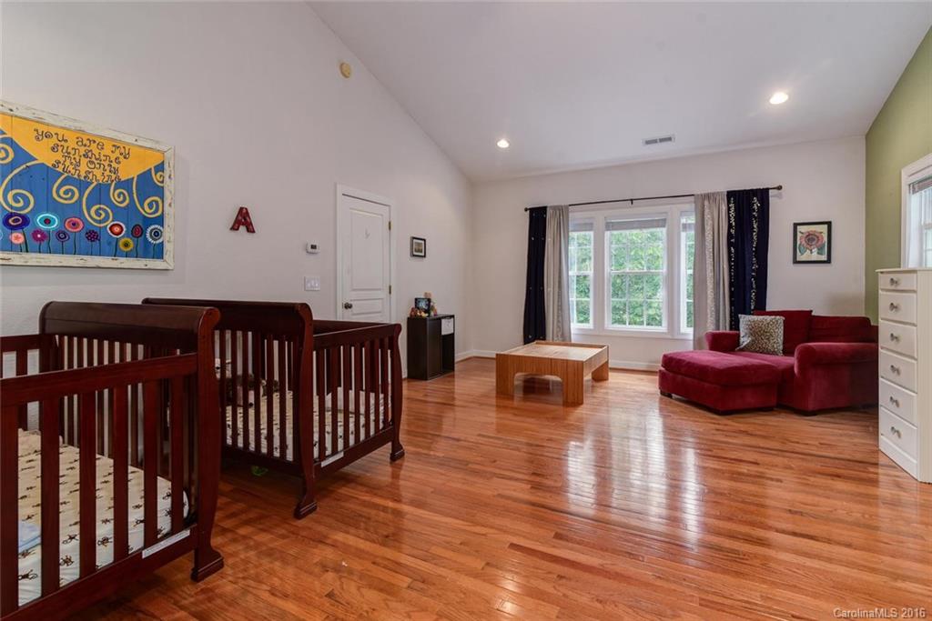209 Laurel Ridge Road, Unit 12 Asheville, NC 28805 - Photo 17 of 23 Gallery Image 17