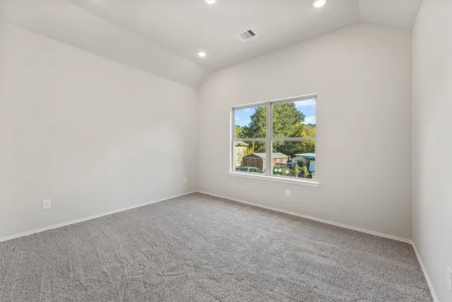 $1,500 | 8687 Sassafras, Willis, TX 77318