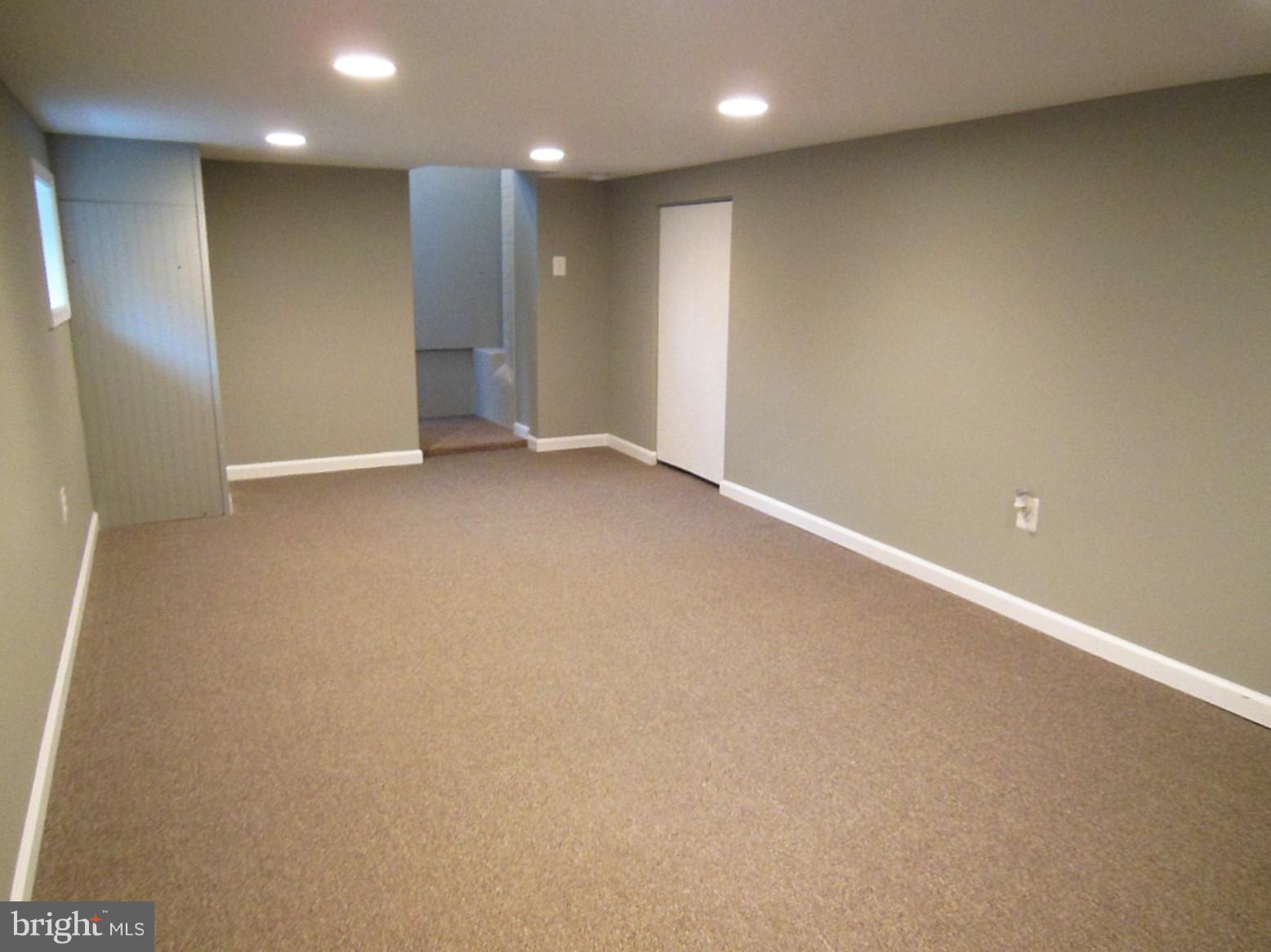 4813 Valley Forge Road Randallstown, MD 21133 - Photo 29 of 29 Family Room is 21 x 10
