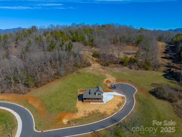 $485,000 | 50 Fairview Street, Franklin, NC 28734