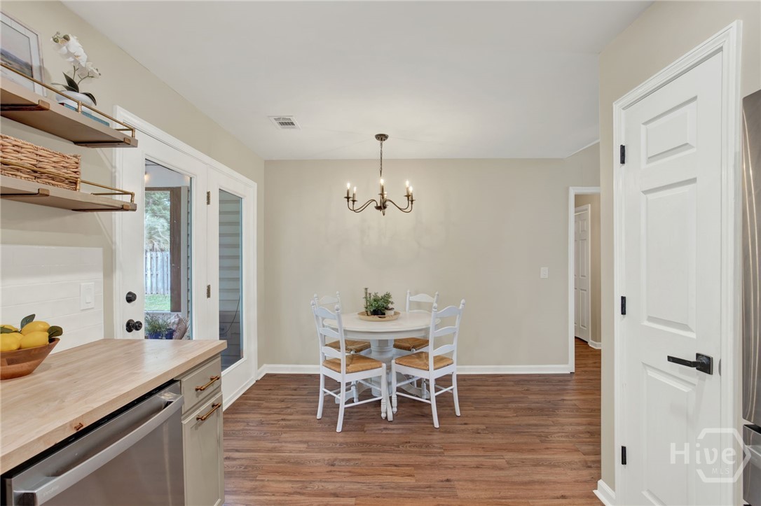 206 Druid Road Savannah, GA 31410 - Photo 12 of 37 Gallery Image 12