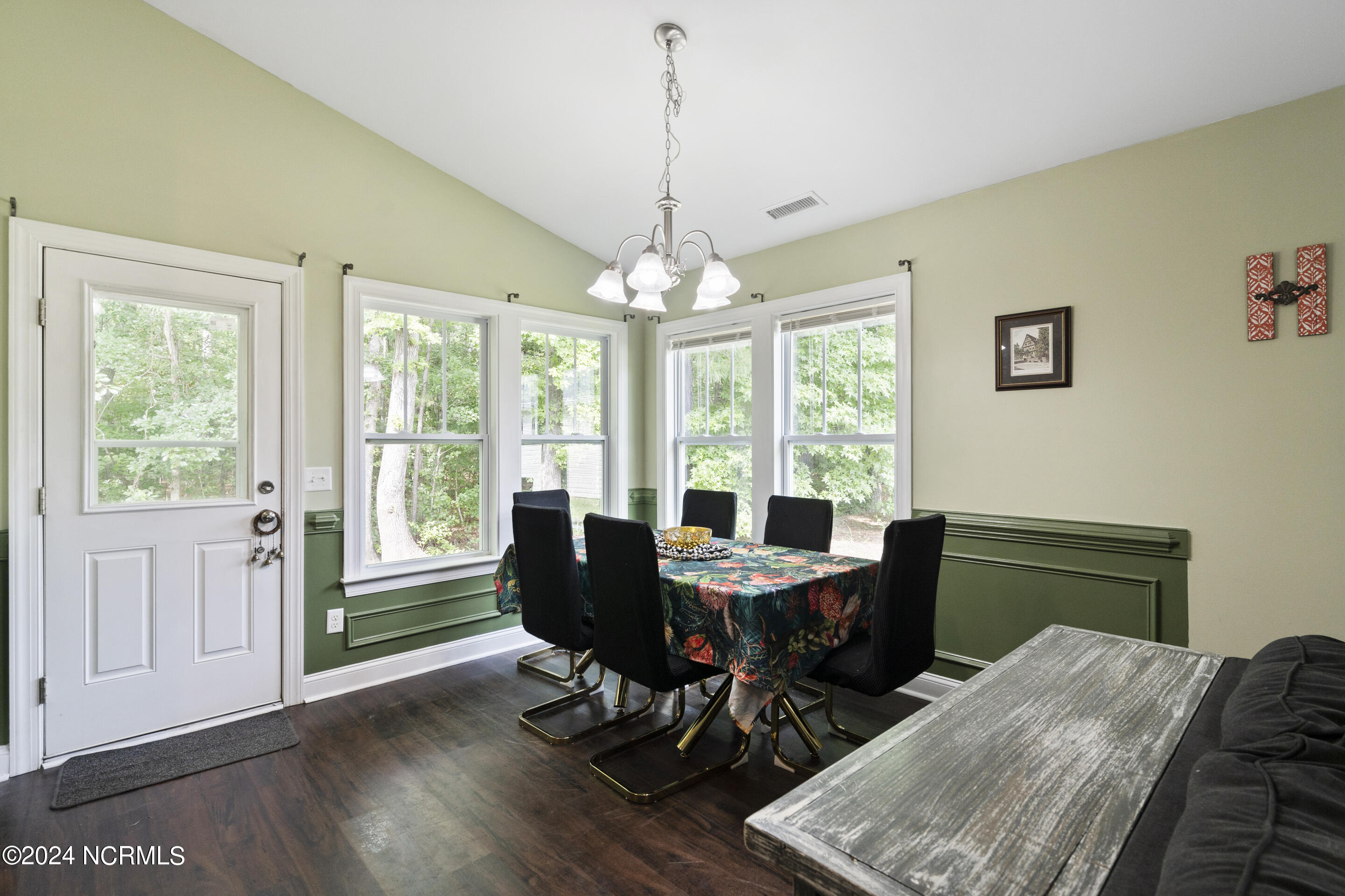 9072 Arden Road Northeast Leland, NC 28451 - Photo 14 of 41 Dining room 1