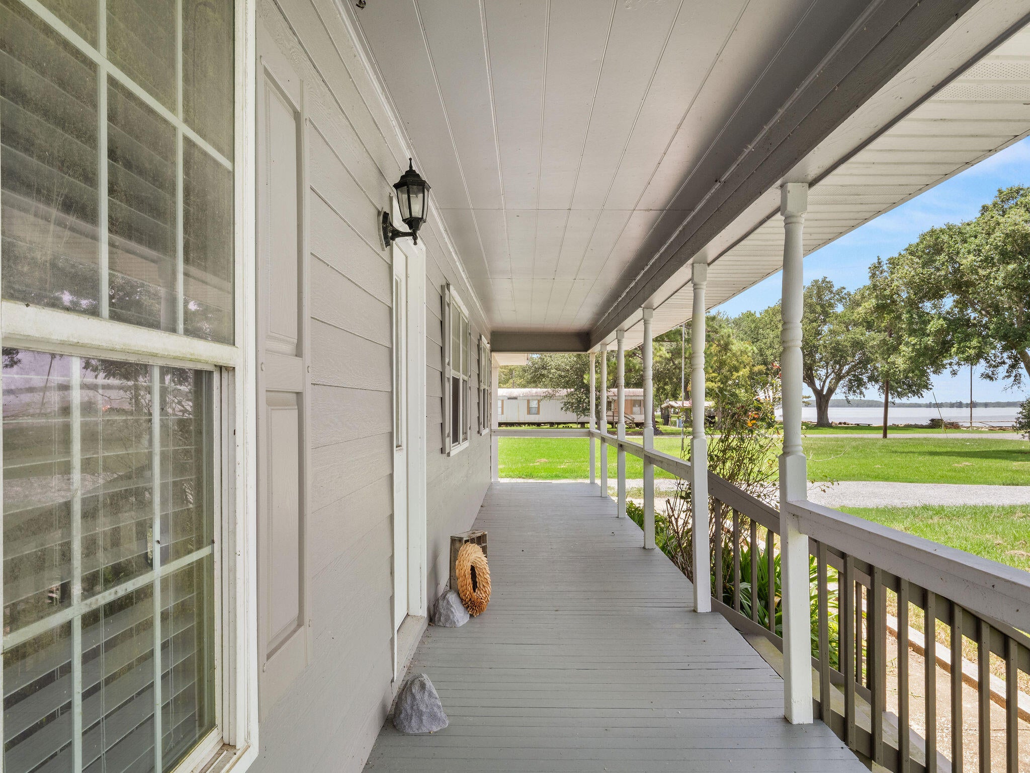 44725 Lakeside Road Gueydan, LA 70542 - Photo 2 of 26 Gallery Image 2
