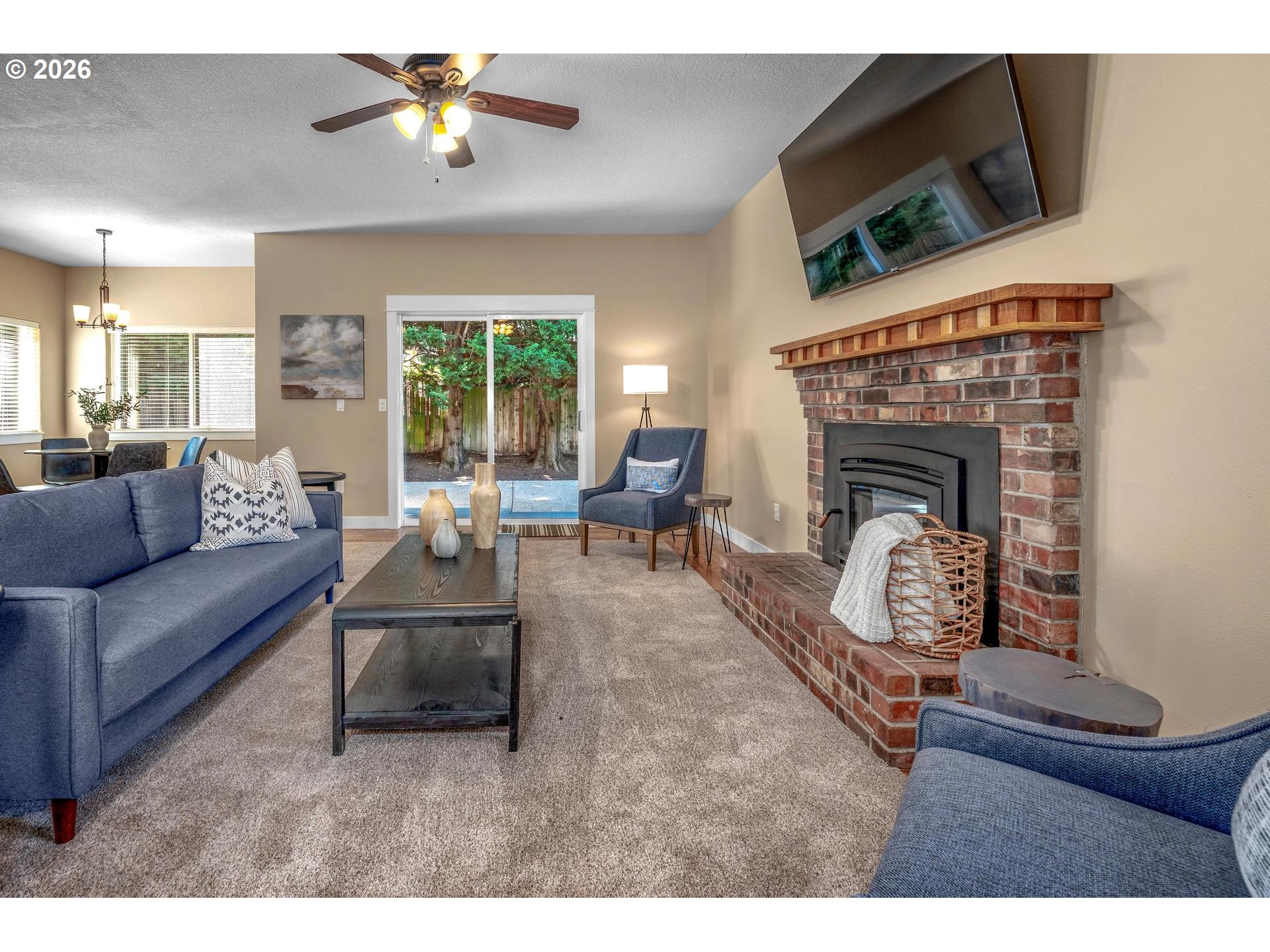 7733 Southwest 174th Place Beaverton, OR 97007 - Photo 12 of 38