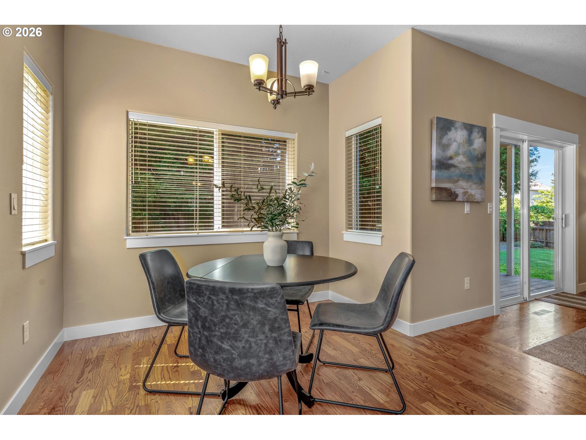 7733 Southwest 174th Place Beaverton, OR 97007 - Photo 10 of 38