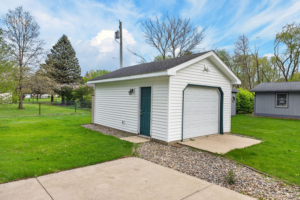 1929 Kapok Street Southwest De Motte, IN 46310 - Photo 7 of 43 1024x683