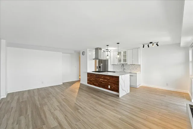 $368,000 | 6600 Boulevard East, Unit 15B, West New York, NJ 07093