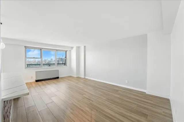 $368,000 | 6600 Boulevard East, Unit 15B, West New York, NJ 07093