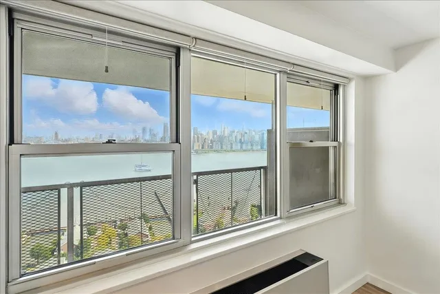 $368,000 | 6600 Boulevard East, Unit 15B, West New York, NJ 07093