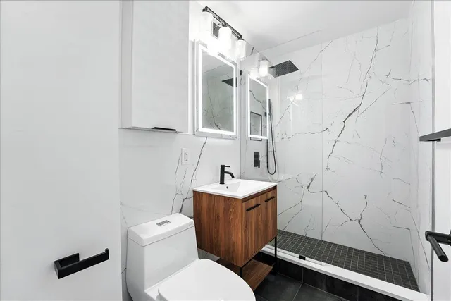 $368,000 | 6600 Boulevard East, Unit 15B, West New York, NJ 07093