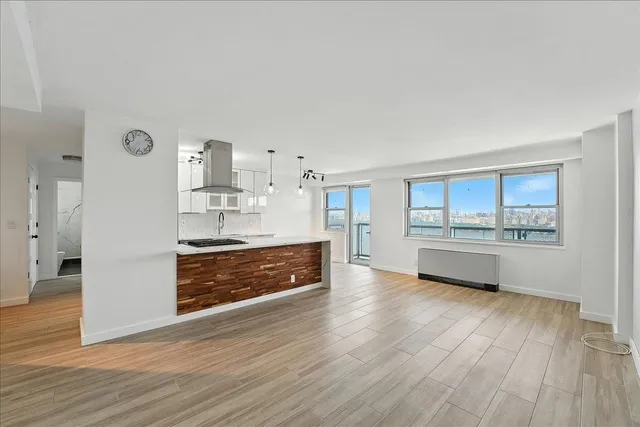 $368,000 | 6600 Boulevard East, Unit 15B, West New York, NJ 07093