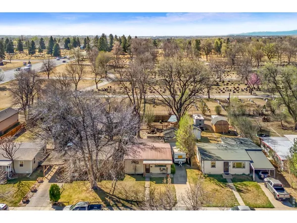 $369,900 | 132 East 22nd Street, Loveland, CO 80538