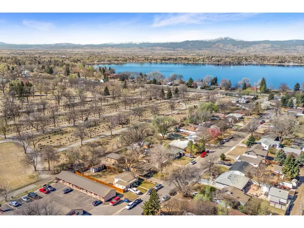 $369,900 | 132 East 22nd Street, Loveland, CO 80538