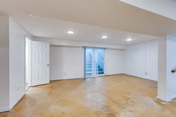 $3,200 | 1200 Seymour Avenue, Nashville, TN 37206